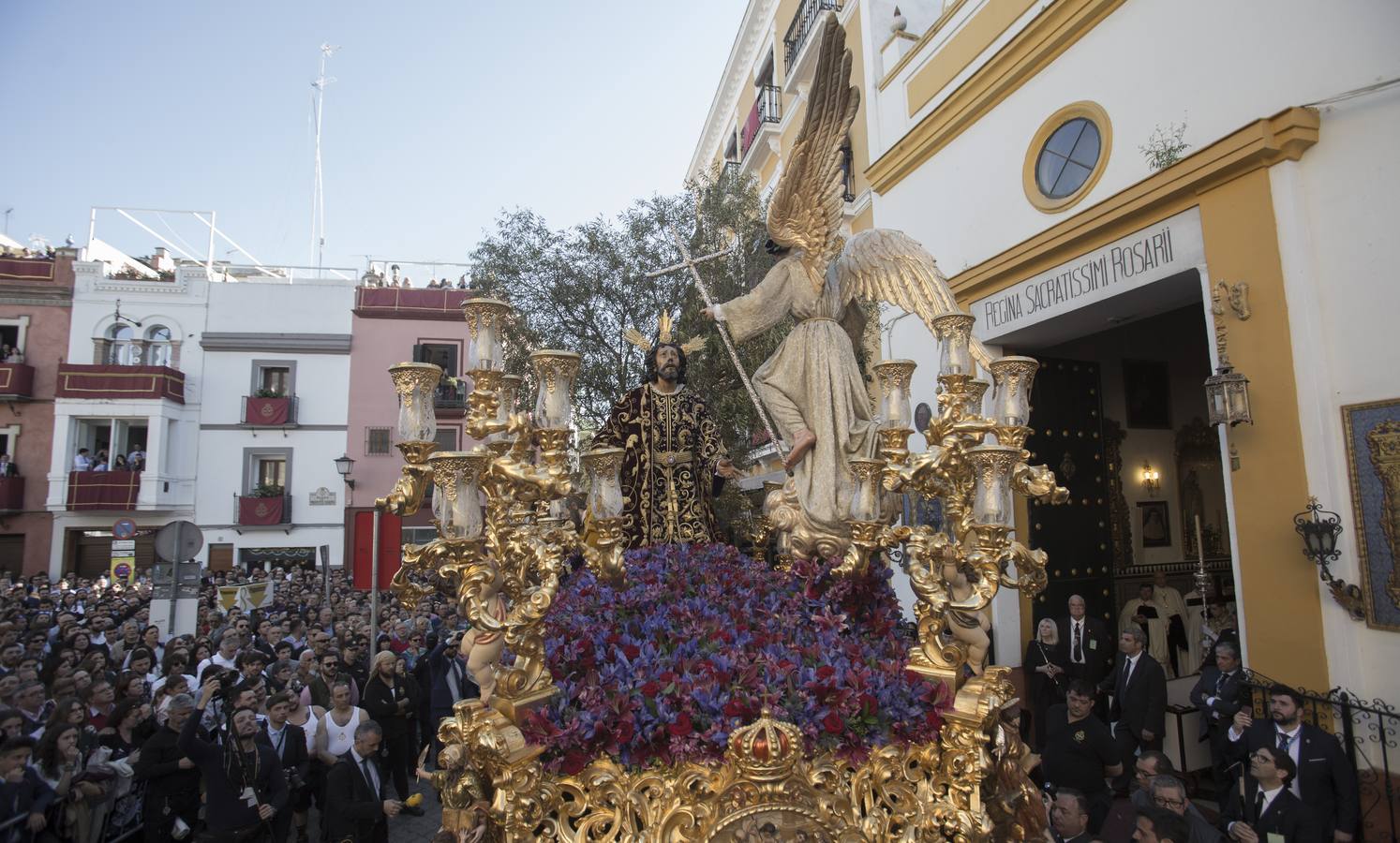 En fotos, Montesión en la Semana Santa de Sevilla 2018