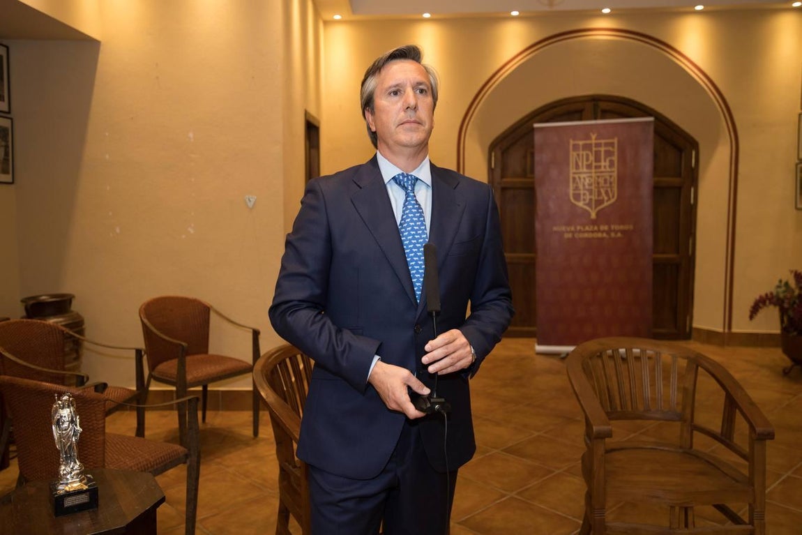 En imágenes, el homenaje a Enrique Ponce de la plaza de toros de Córdoba