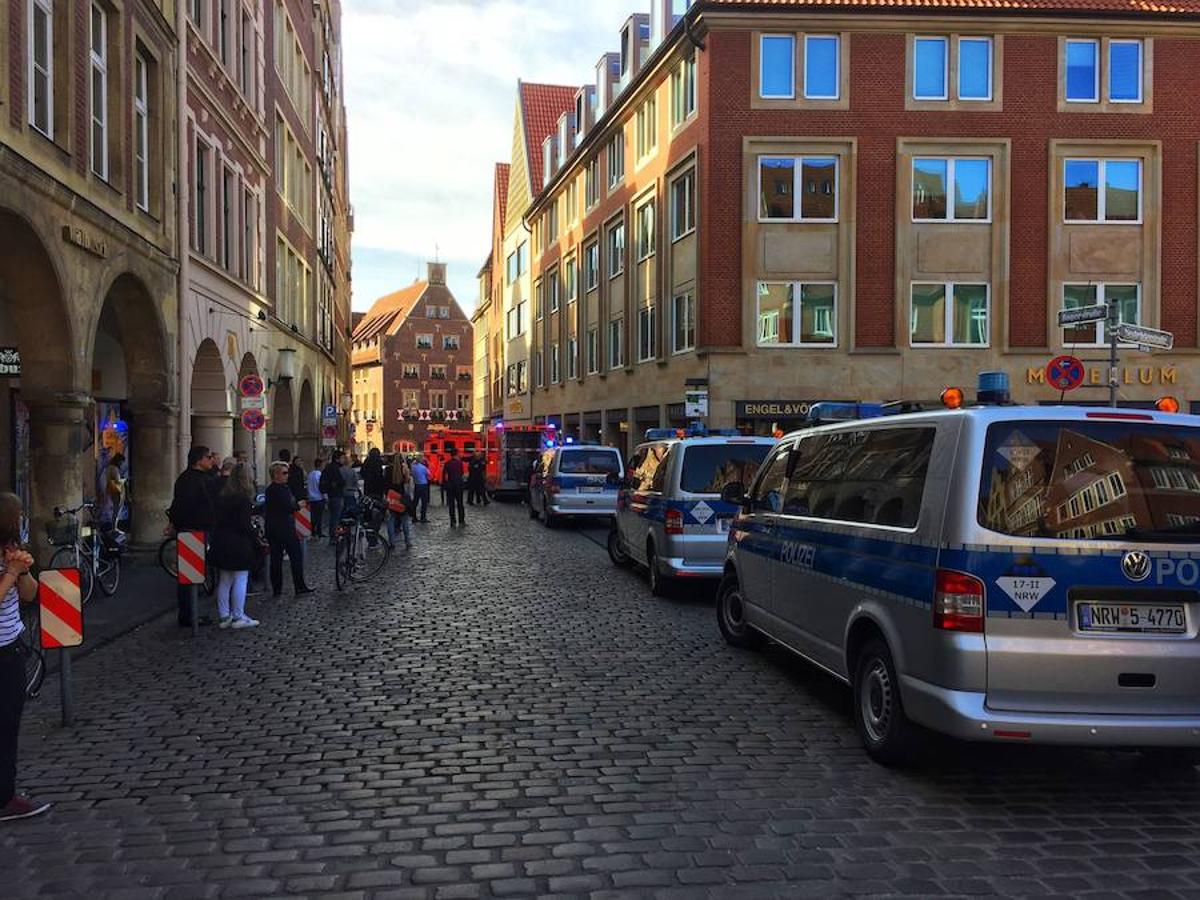 El primer balance que ofrece la policía de Münster es de tres muertos y unos treinta heridos. 