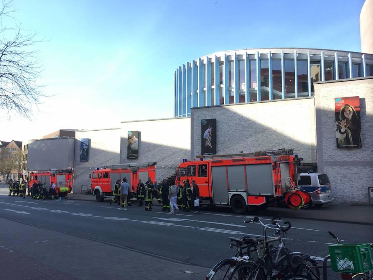 En imágenes: una furgoneta embiste a una multitud en el centro de Münster (Alemania)