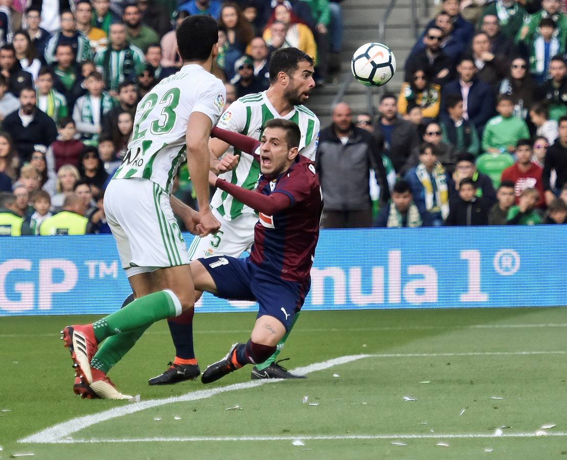 Las imágenes del encuentro entre el Betis y el Eibar