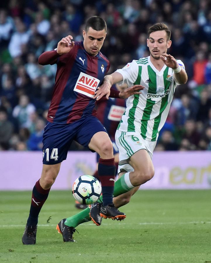 Las imágenes del encuentro entre el Betis y el Eibar