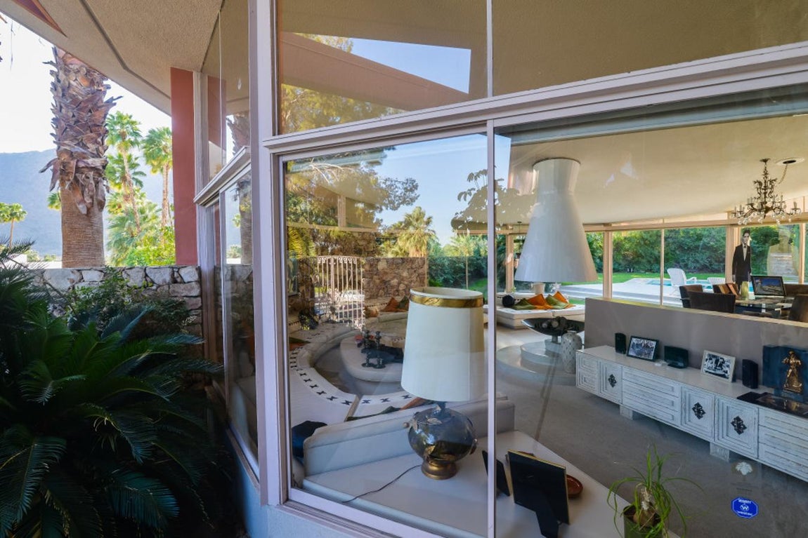 Romántica. El refugio de Ladera Circle fue un oasis para la pareja. Nueve meses exactos después de su luna de miel nació su hija, Lisa Marie