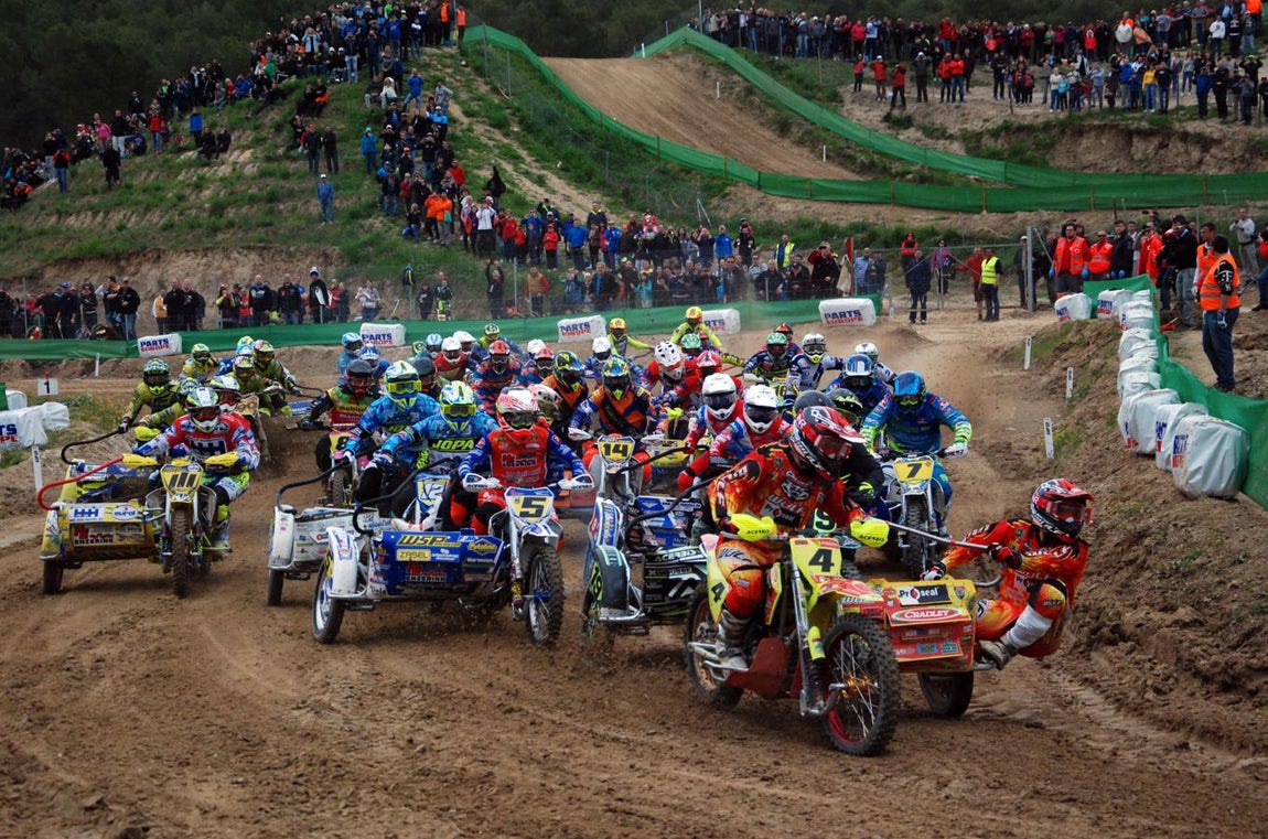 Jnas cinco mil personas disfrutaron de la vuelta de este campeonato tras más de una década. 