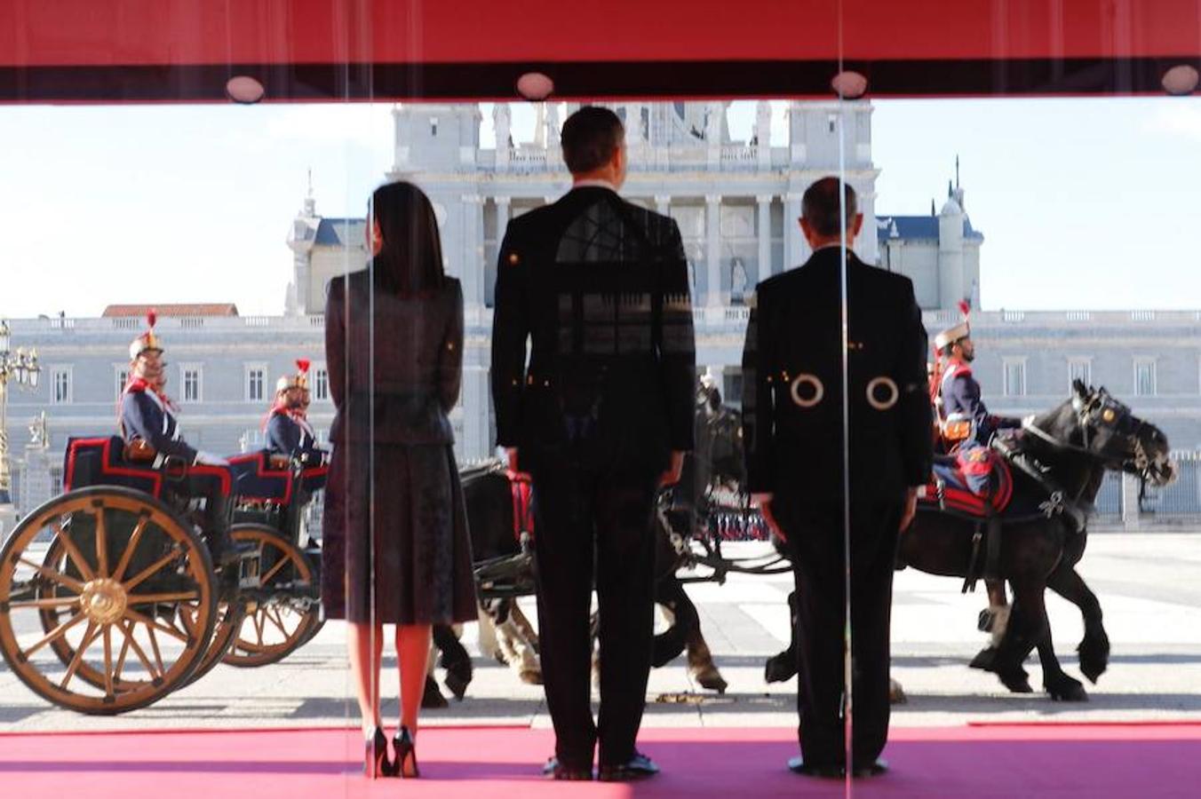 Los Reyes reciben al presidente del Portugal en el Palacio Real