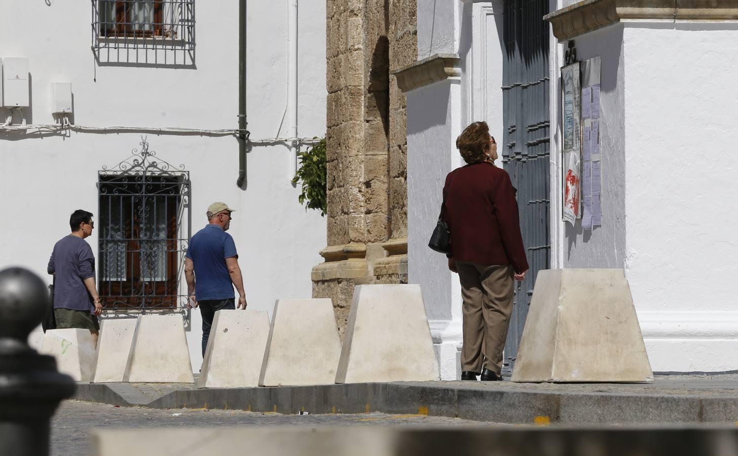 El entorno de las víctimas del crimen de Priego de Córdoba, en imágenes