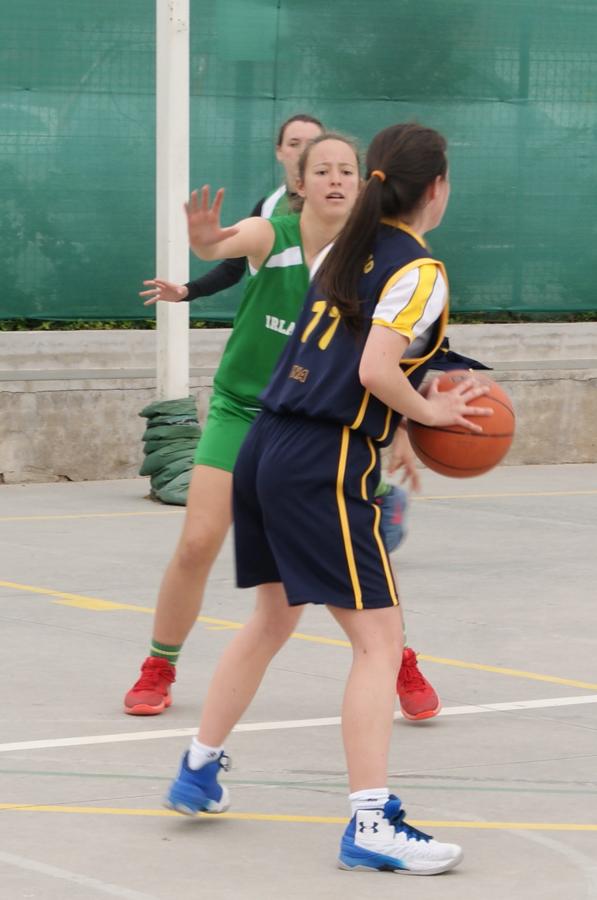 Las mejores imágenes del partido de baloncesto infantil femenino entre San Juan Evangelista y BVM Irlandesas