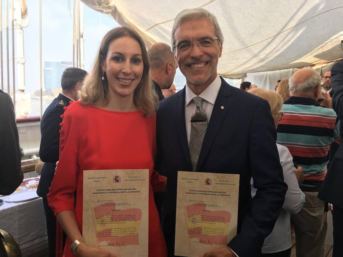 Los cónsules Jorge Noval y María Prada. 