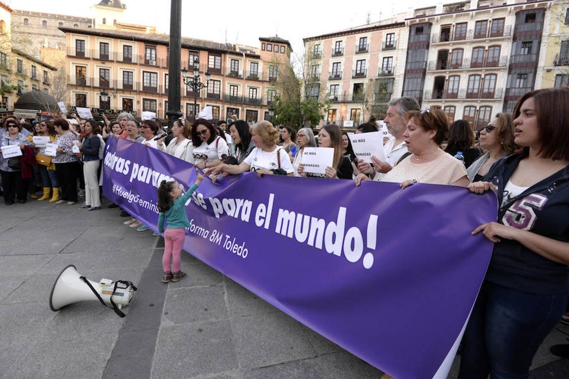 La Plataforma 8M convoca una concentración en la Plaza de Zocodover en repulsa a la sentencia de «La Manada».. 