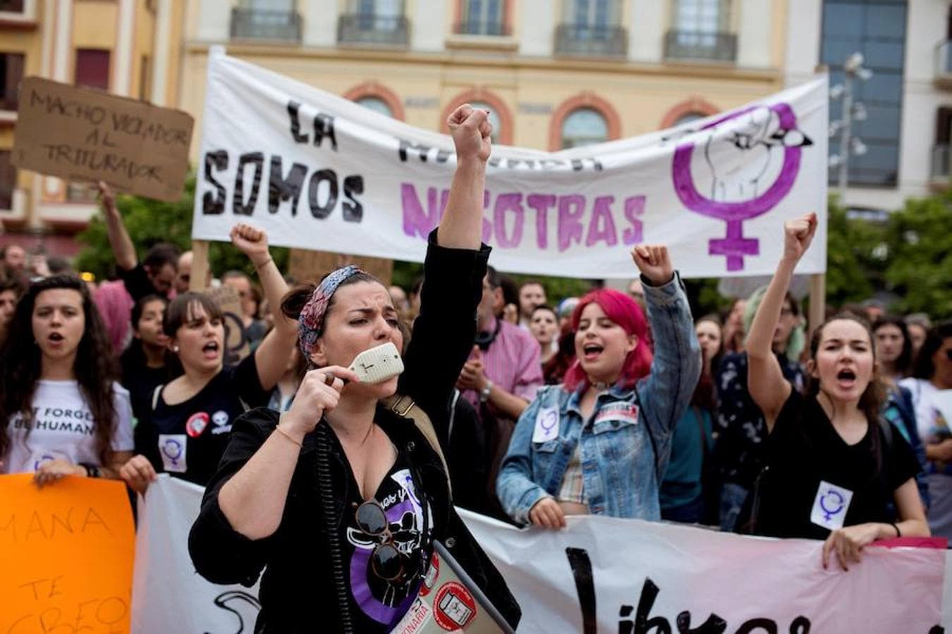 Manfestación convocada esta tarde en Málaga, en señal de repulsa a la sentencia dictada hoy contra los cinco integrantes de «La Manada».. 