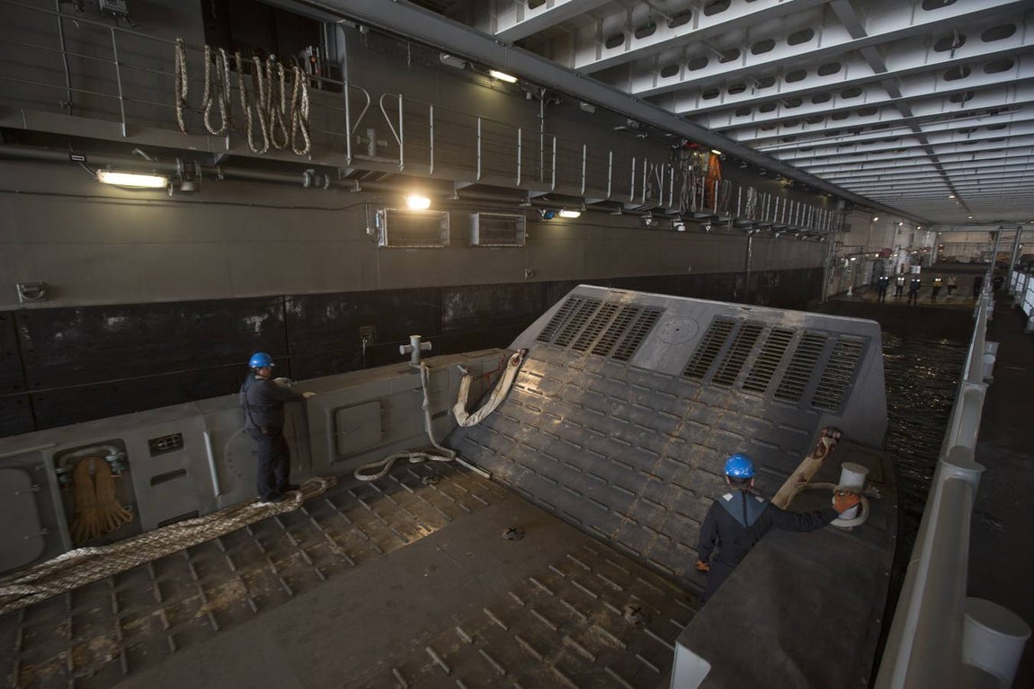 El &#039;Juan Carlos I&#039; ultima los detalles para participar en la misión de Apoyo a Irak