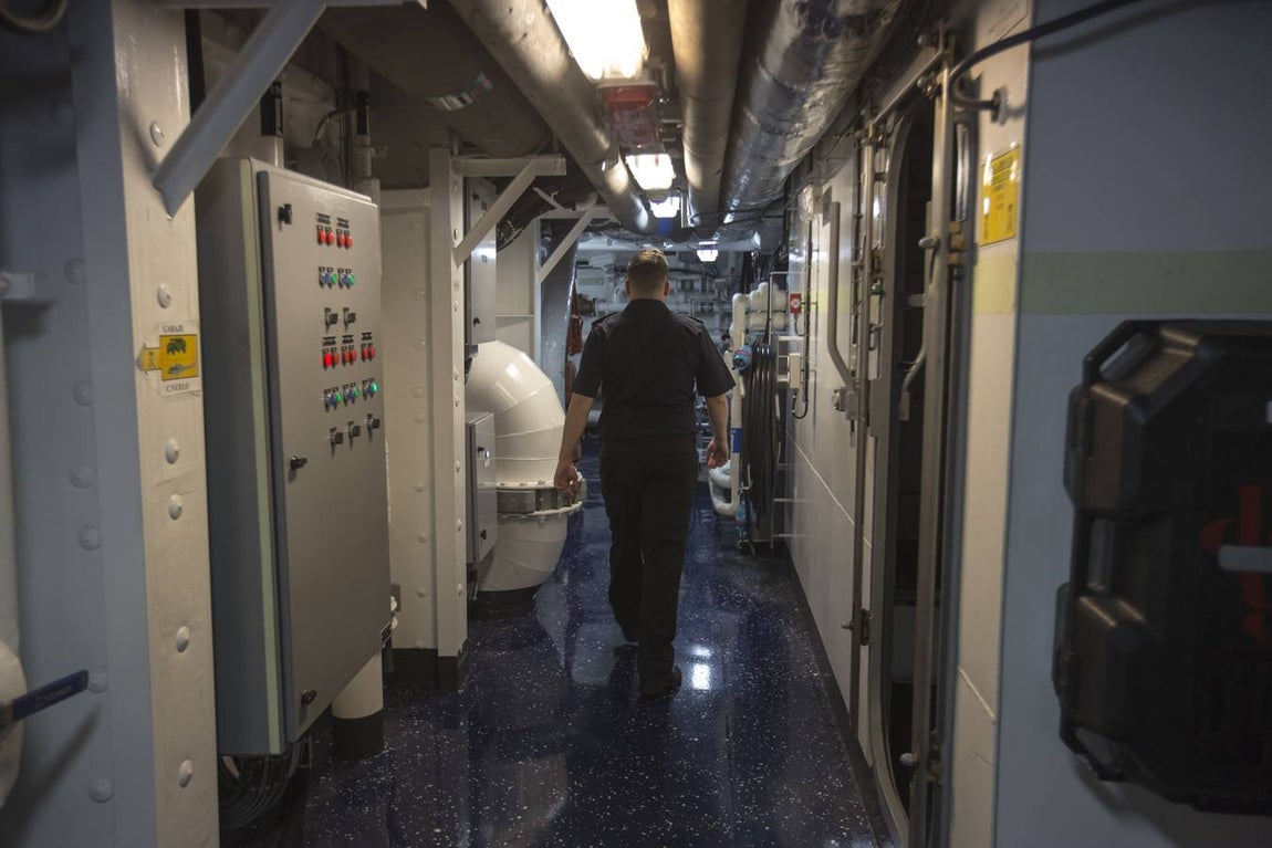 El &#039;Juan Carlos I&#039; ultima los detalles para participar en la misión de Apoyo a Irak