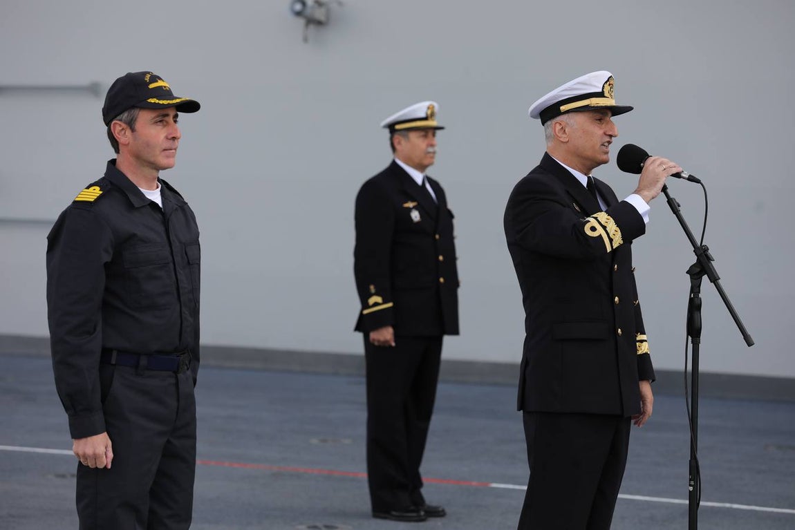 Fotos: Despedida al &#039;Juan Carlos I&#039; en la Base Naval de Rota