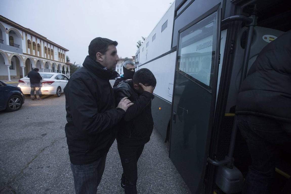 Las imágenes del importante operativo de la operación &#039;Valdivias&#039;