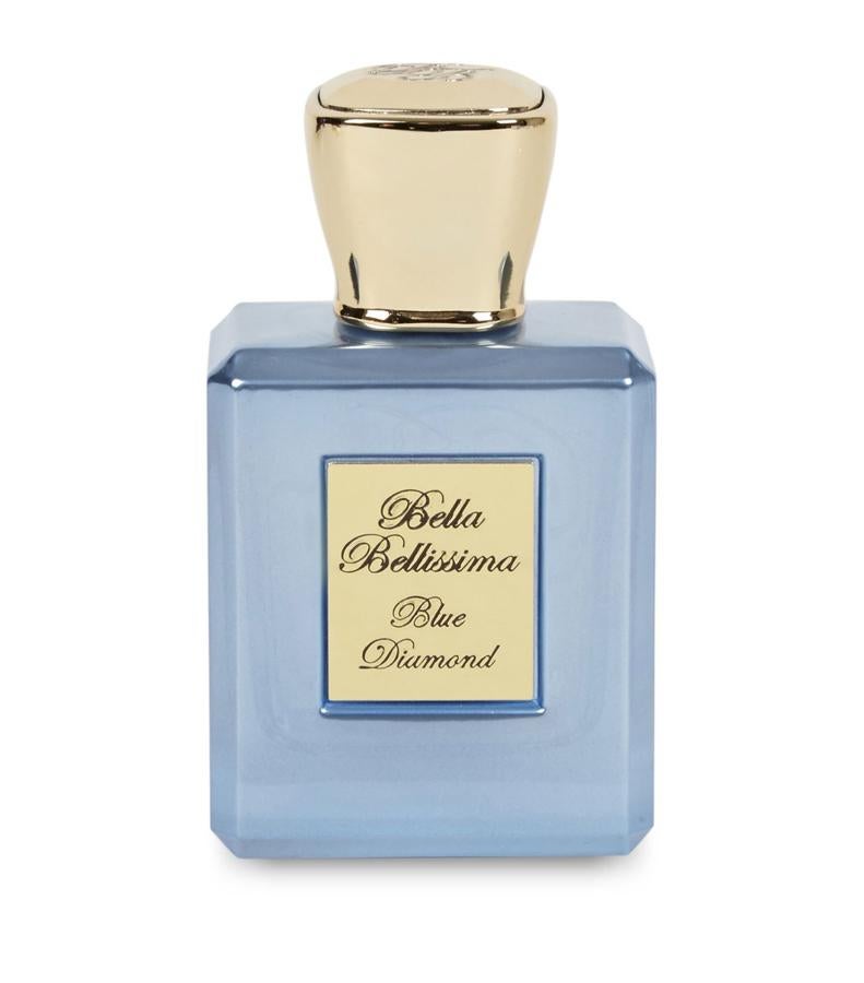 Profunda: Blue Diamond. Un perfume de larga duración exótico y muy complejo cuyo aroma se consigue a base de madera de agar, flores, resinas exóticas y especias. Precio: 232 euros