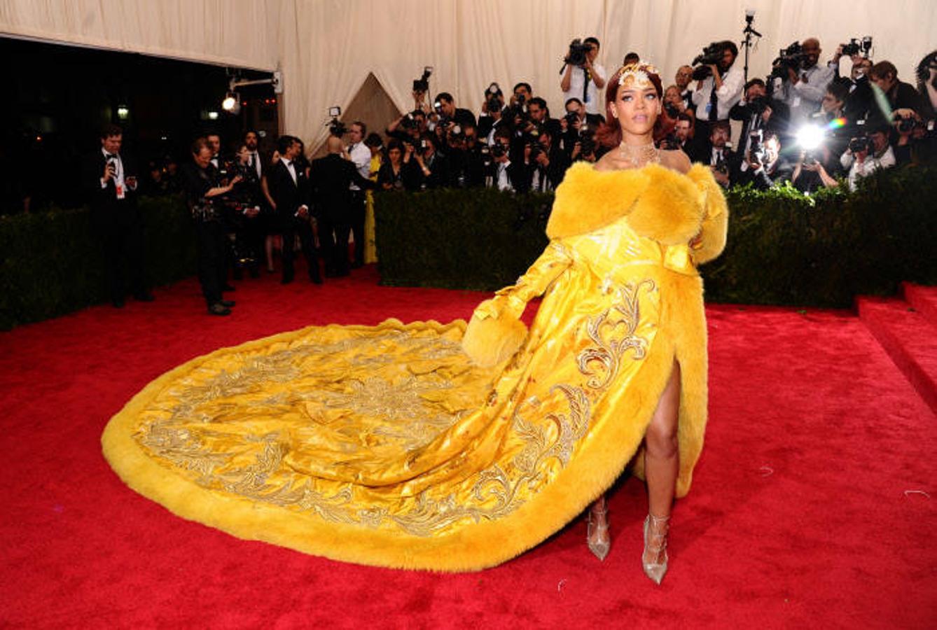 Rihanna, de Guo Pei en 2015. 