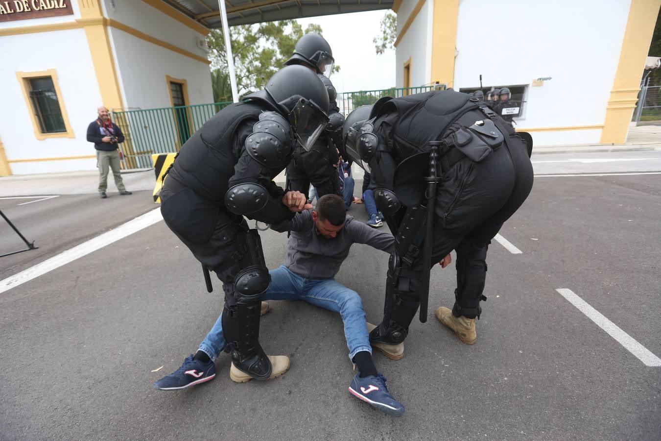 FOTOS: Ejercicio de la Fuerza de Protección de Infantería de Marina en La Carraca