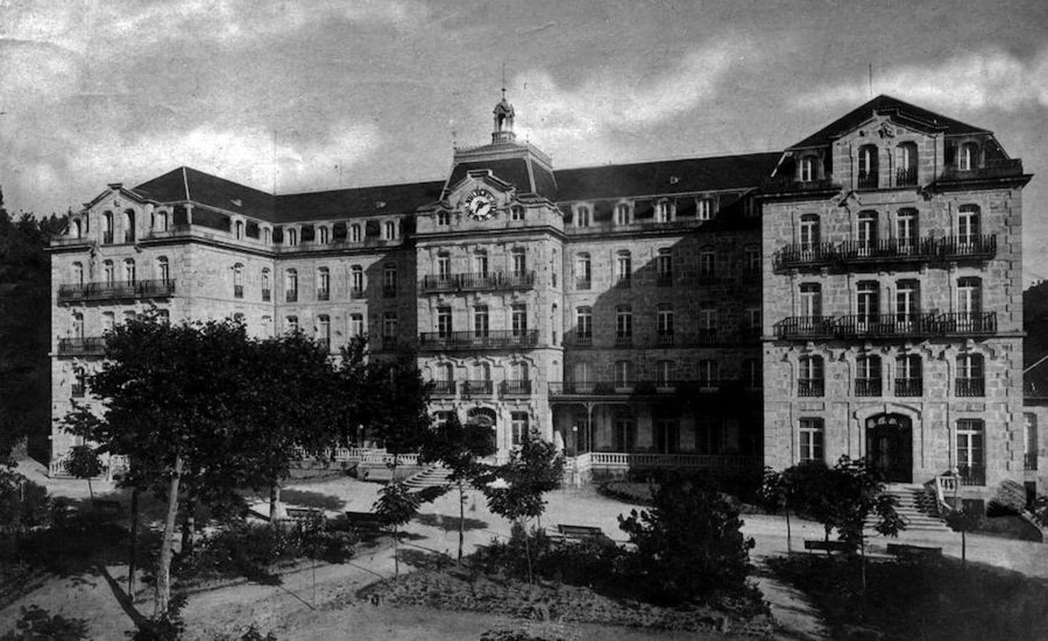 Balneario de Mondariz en 1898. Imágenes: Balneario de Mondariz