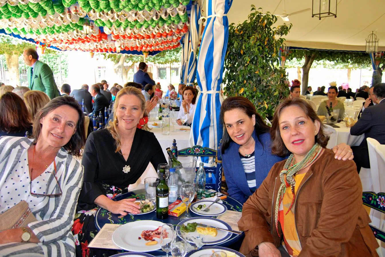Carla López de Carrizosa, Angela Gracian, Amparo Espinosa y Carolina Arnaud