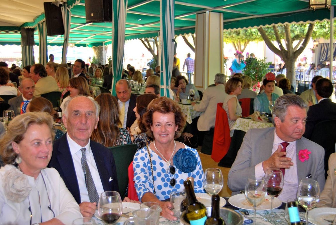 La marquesa de Sandano, Eugenio Molina, la señora de Morenés y Juan Matossian