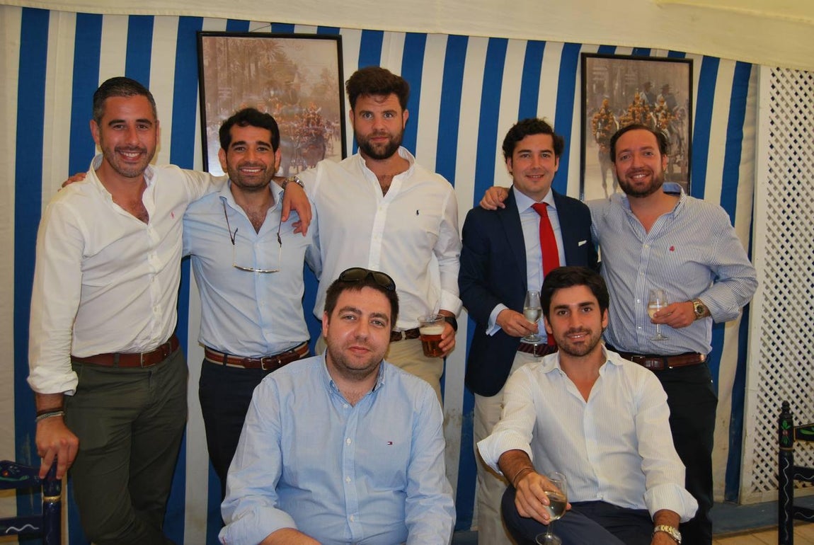 Carlos Carapeto Mena, Francisco López de Ayala, Gabriel García, Alfredo Costi Arias, Paulino Conejo Vara. Sentados, Kiko Mateos y Felipe Iglesias