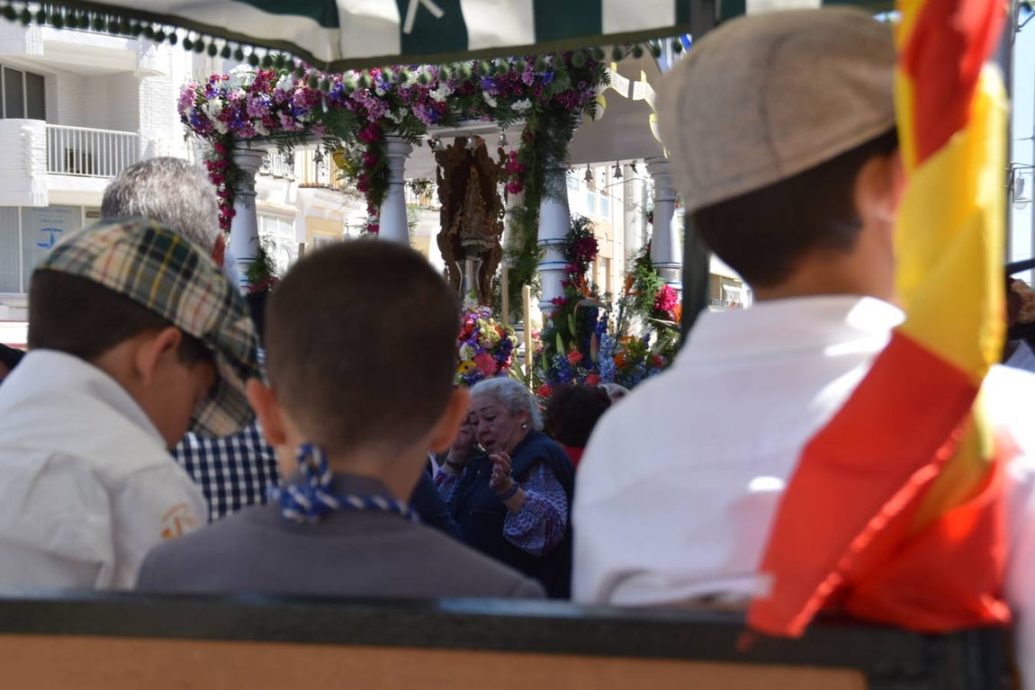 Salida de la hermandad del Rocío de San Fernando