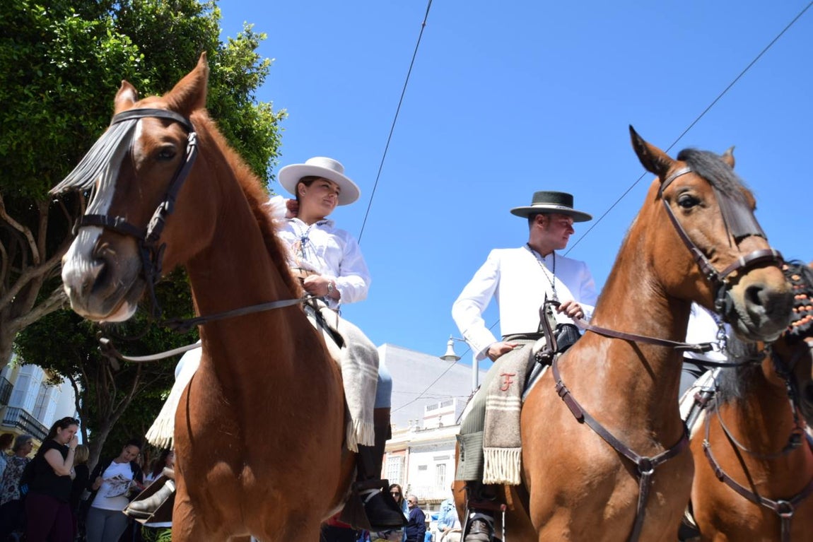 Salida de la hermandad del Rocío de San Fernando