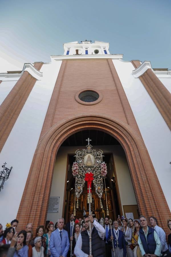 La salida de la hermandad del Cerro del Águila para El Rocío 2018