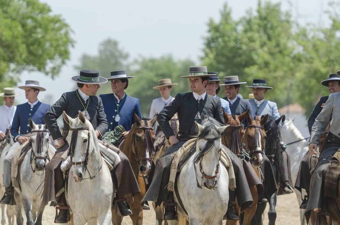 El Rocío 2018: las hermandades van llegando a la aldea