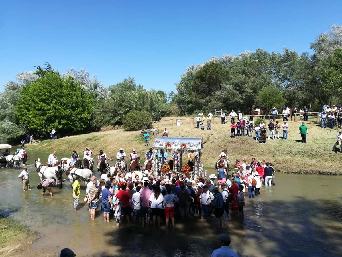 El Rocío 2018: en imágenes, el camino de las hermandades cordobesas (II)