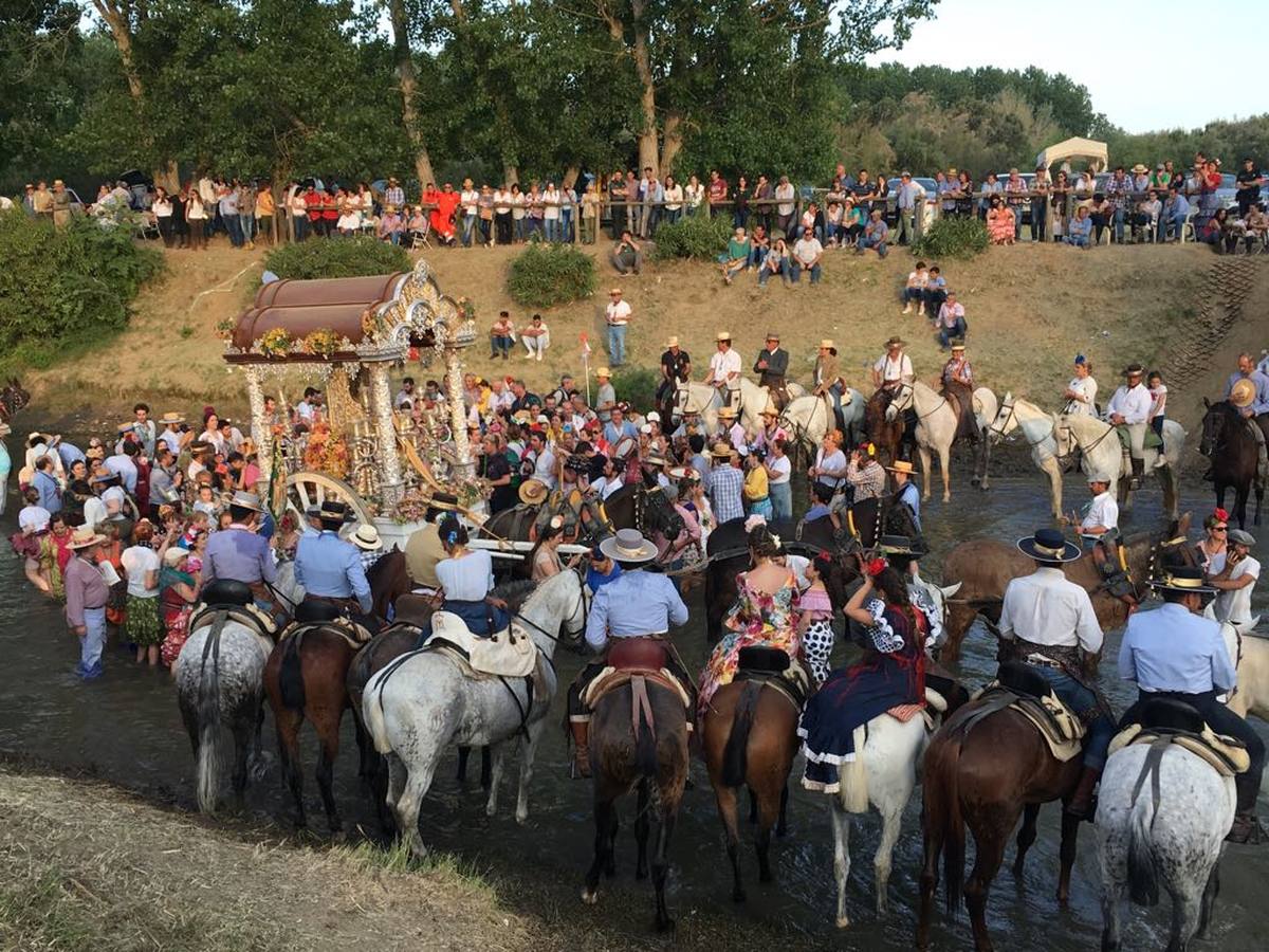 El Rocío 2018: en imágenes, el camino de las hermandades cordobesas (II)