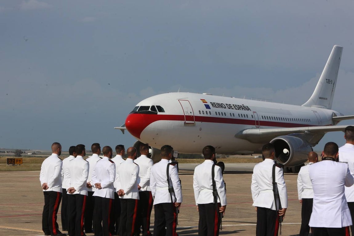 Fotos: Llegada del cuerpo de Antonio Carrero Jiménez a Rota