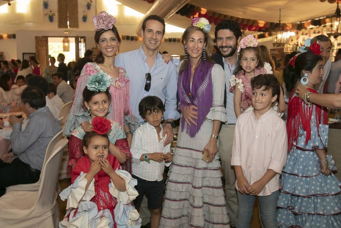 Las casetas el domingo de Feria de Córdoba, en imágenes