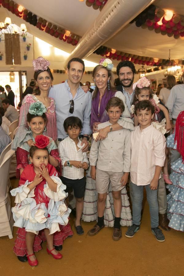 Las casetas el domingo de Feria de Córdoba, en imágenes