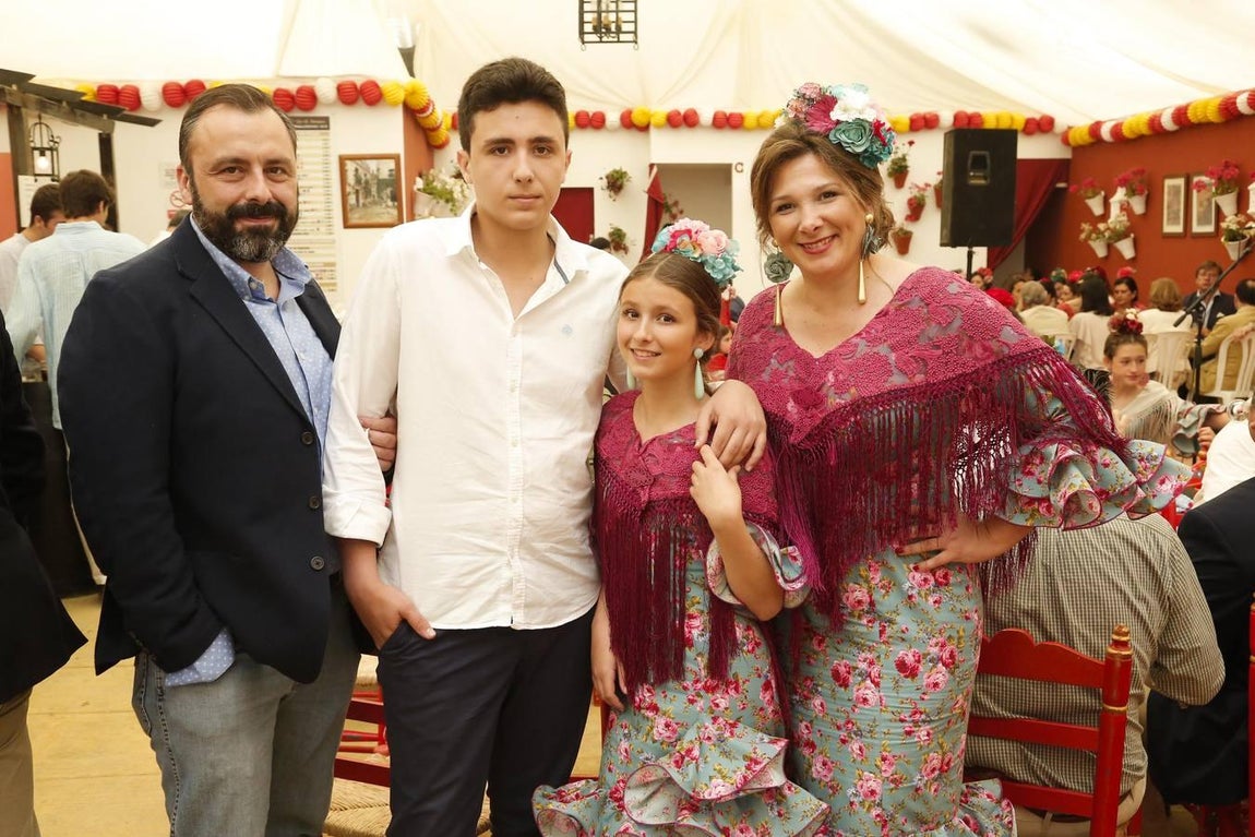 El ambiente en las casetas de Feria de Córdoba de 2018