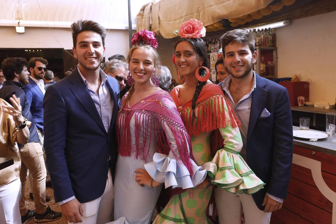 El ambiente de las casetas de la Feria de Córdoba de 2018, en imágenes