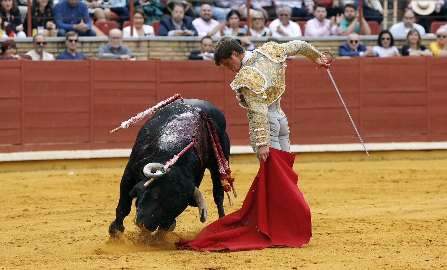 La corrida de El Juli, Ponce y Ginés Marín en Córdoba, en imágenes