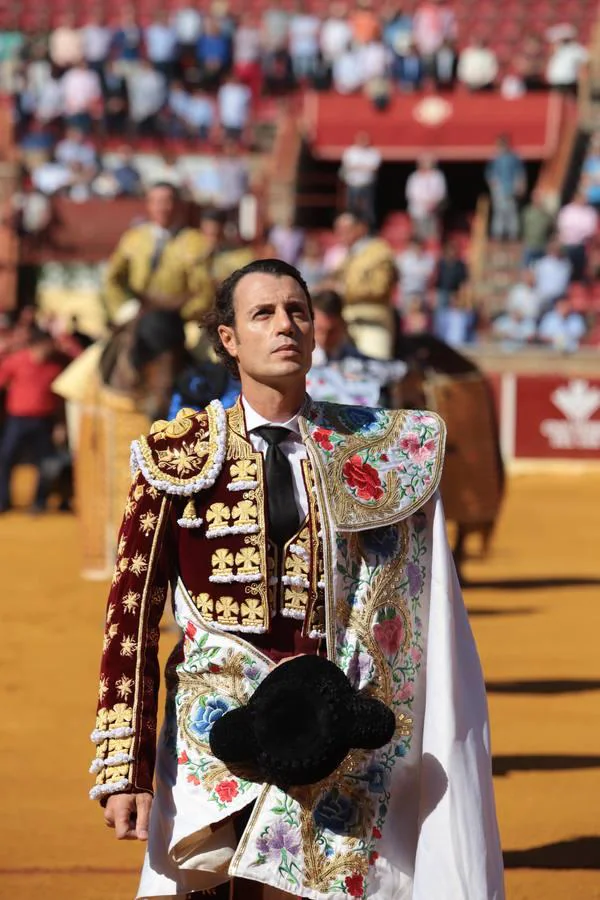 En imágenes, la corrida de Finito, Morante y Roca Rey en Córdoba