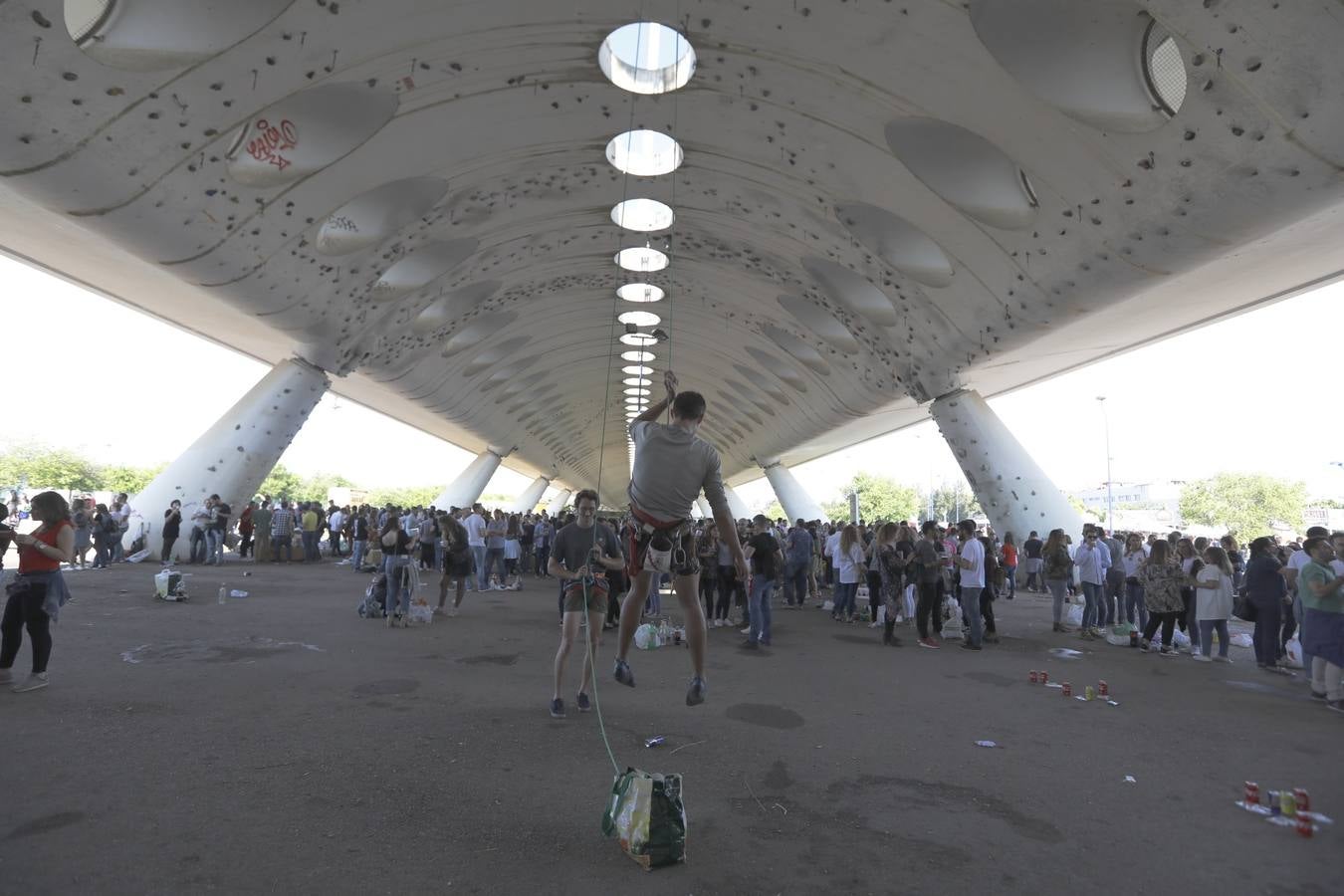 La fiesta de la nostalgia llena el Estadio de la Cartuja