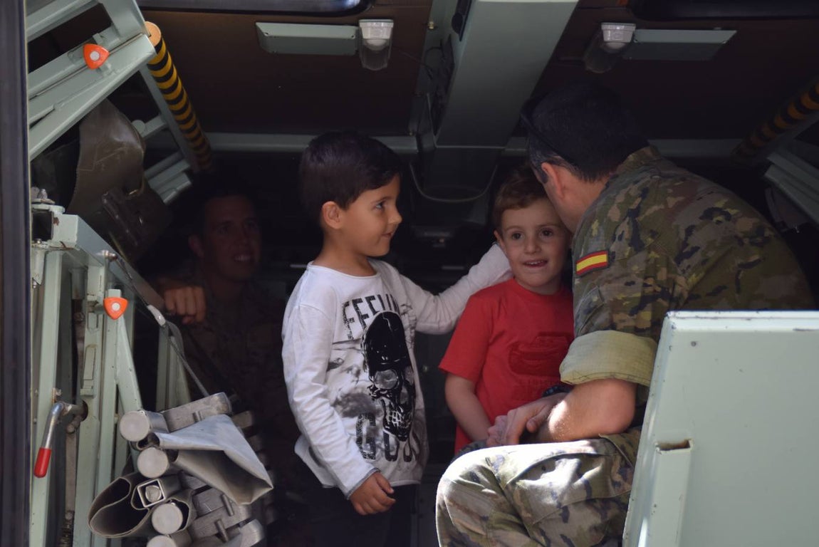 Día de las Fuerzas Armadas en San Fernando