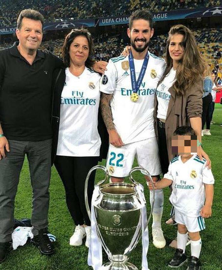 Sara Sálamo. La actriz no quiso perderse el partido, en el que para sorpresa de todos, su novio, Isco, salía de titular en lugar de Bale