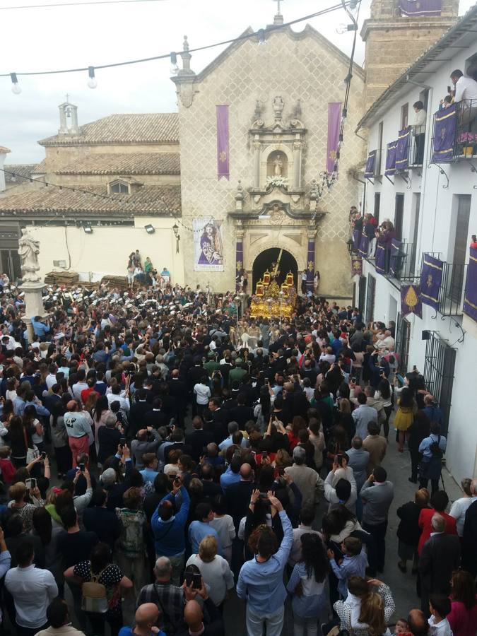 En imágenes, la salida extraordinaria de Jesús Nazareno en Priego de Córdoba
