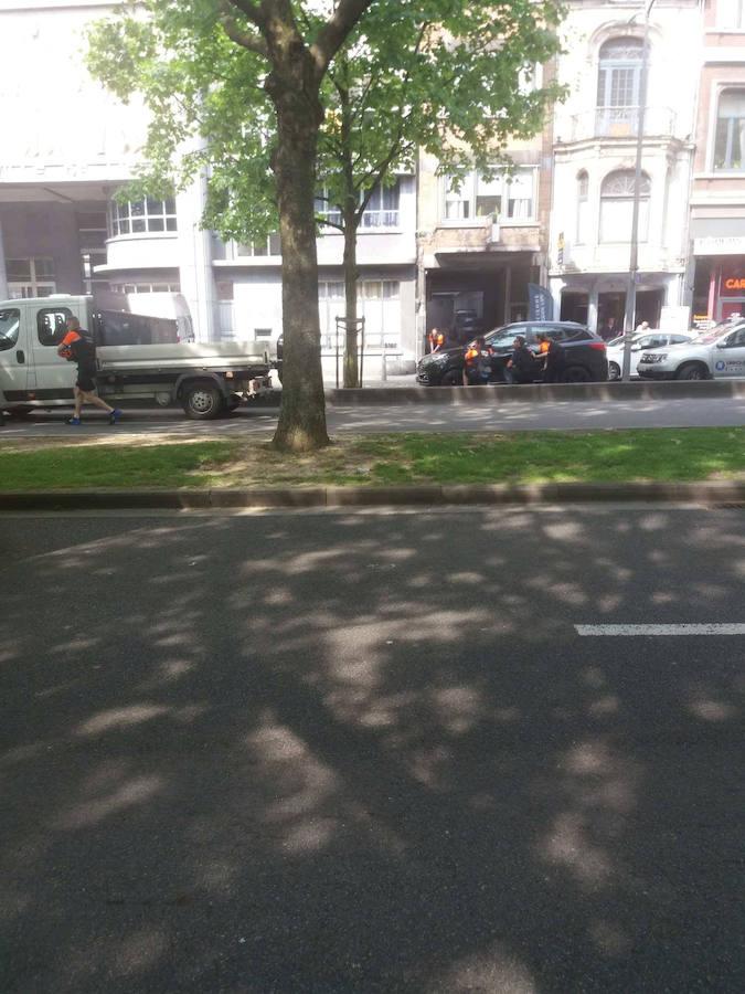 Un hombre mata a tres personas en Lieja (Bélgica), entre ellos dos policías. 