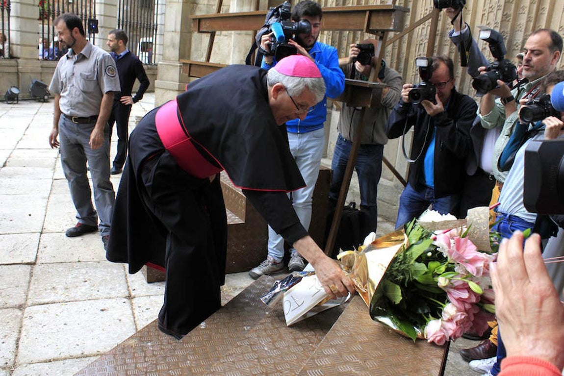 Una colorida ofrenda floral