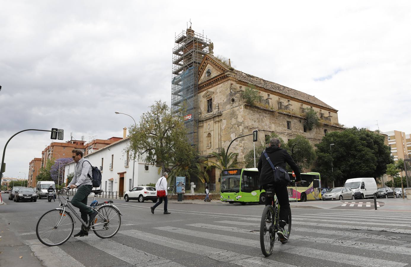 En imágenes, el deterioro de rincones históricos en el Casco de Córdoba