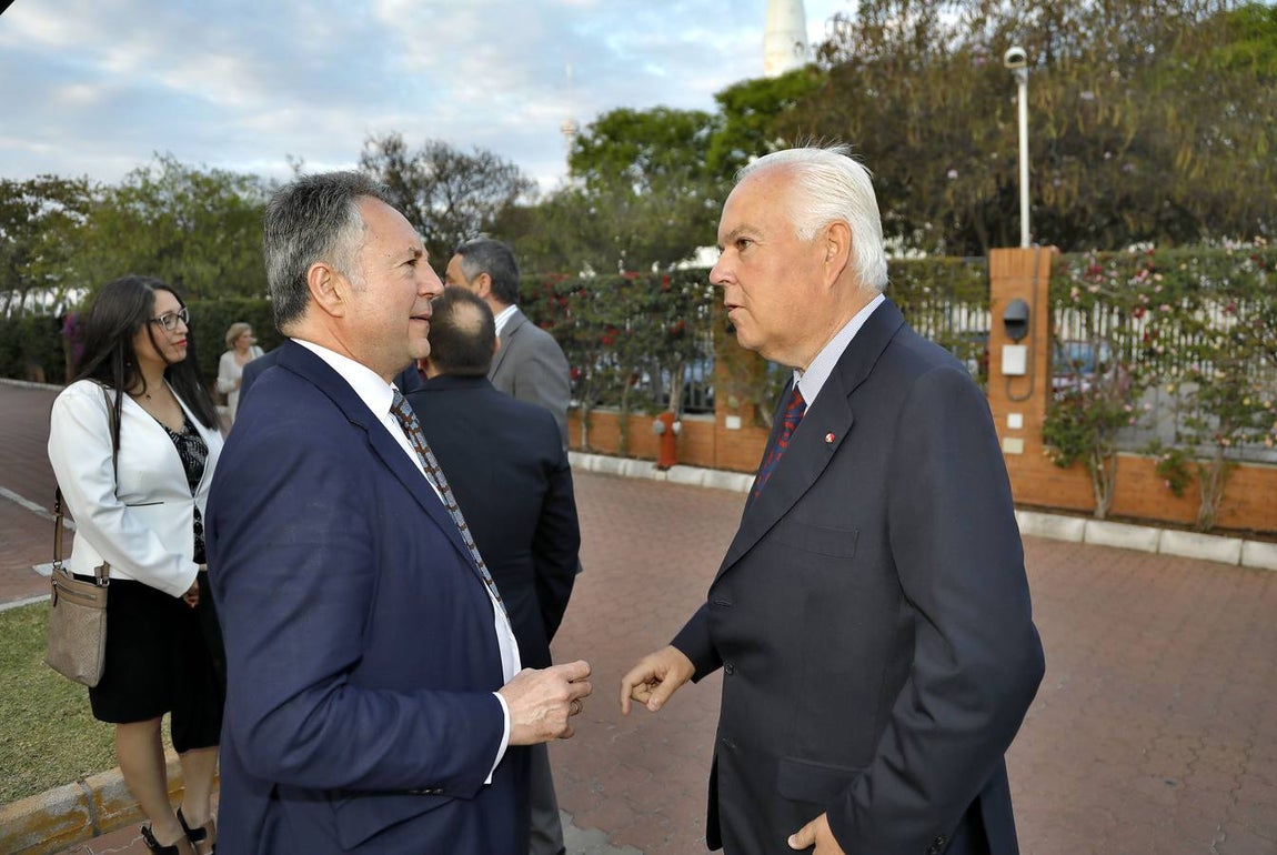 La entrega del XI Premio Manuel Ramírez a Luis Carlos Peris, en imágenes
