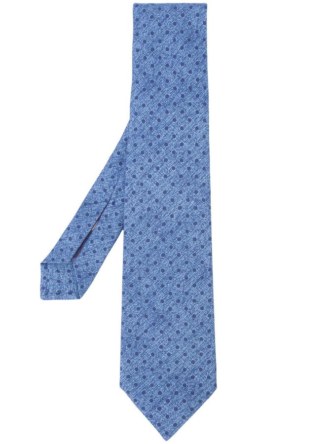 Corbata de Isaia. Corbata en tonos azules con motivos de puntos en mezcla de seda y algodón (Precio: 294 euros).