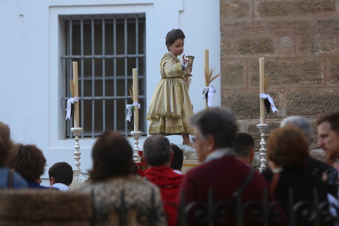 Traslado de la Patrona desde Santo Domingo a Santa Cruz