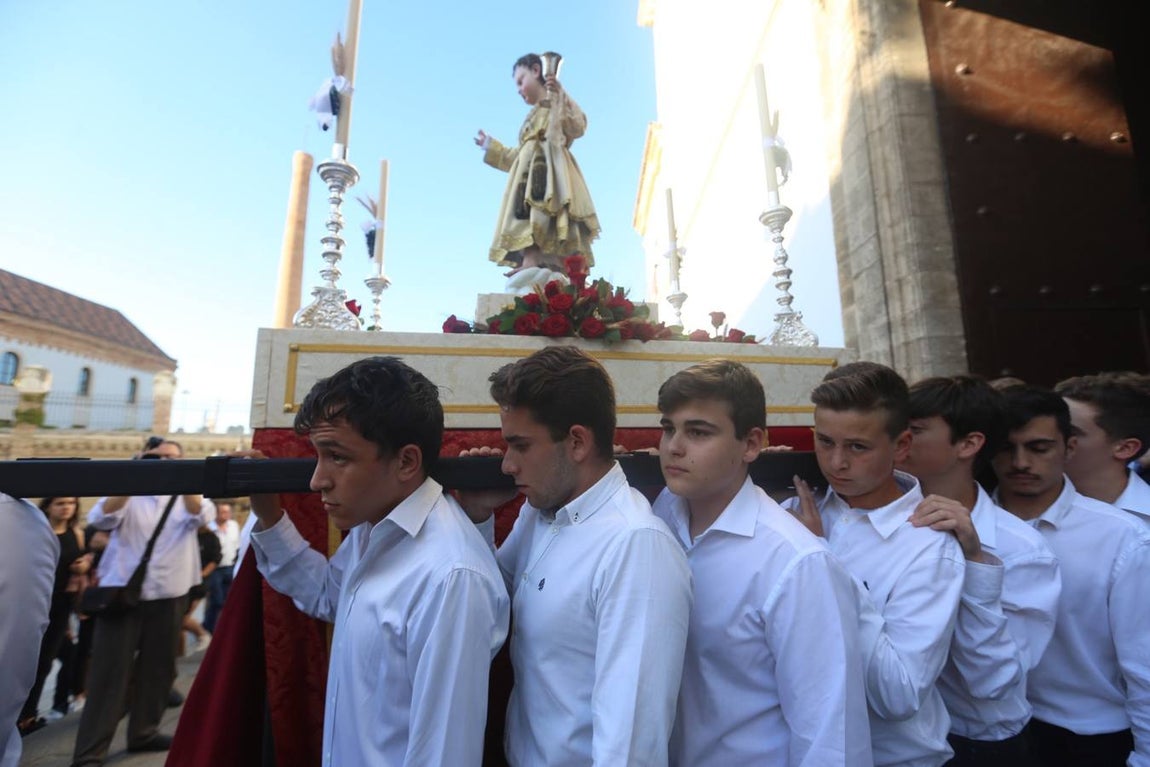 Traslado de la Patrona desde Santo Domingo a Santa Cruz