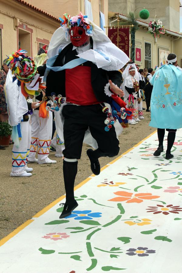 Los pecados y danzantes de Camuñas, en imágenes